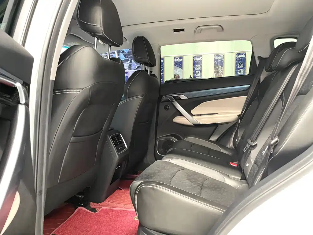 GEELY AUTOMOBILE BOYUE