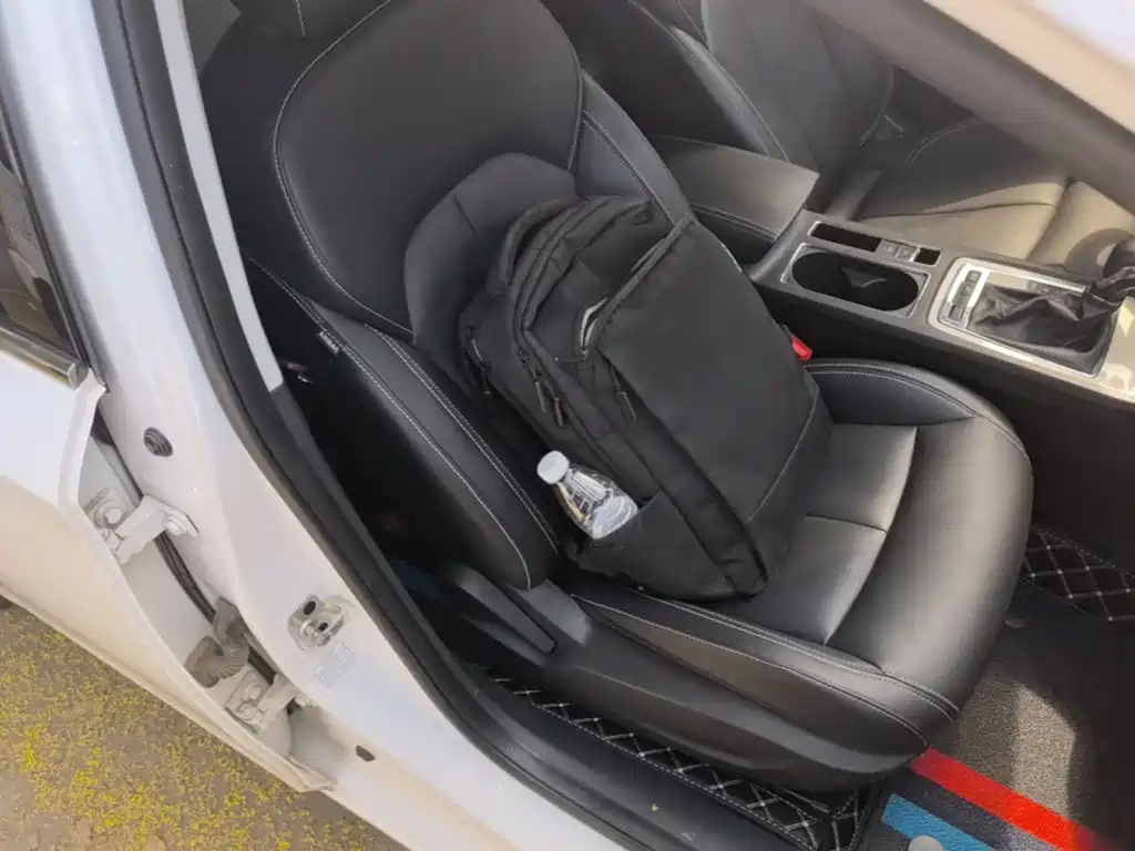 Roewe i6 Classic — миниатюра 25