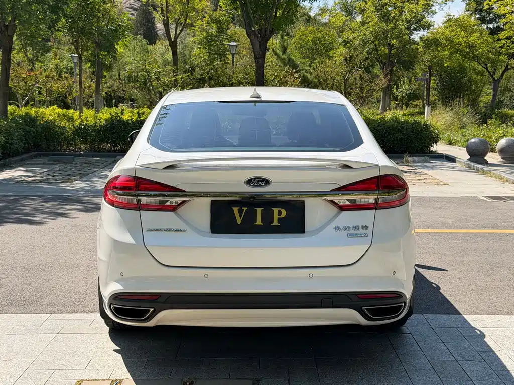 Ford Mondeo — миниатюра 21