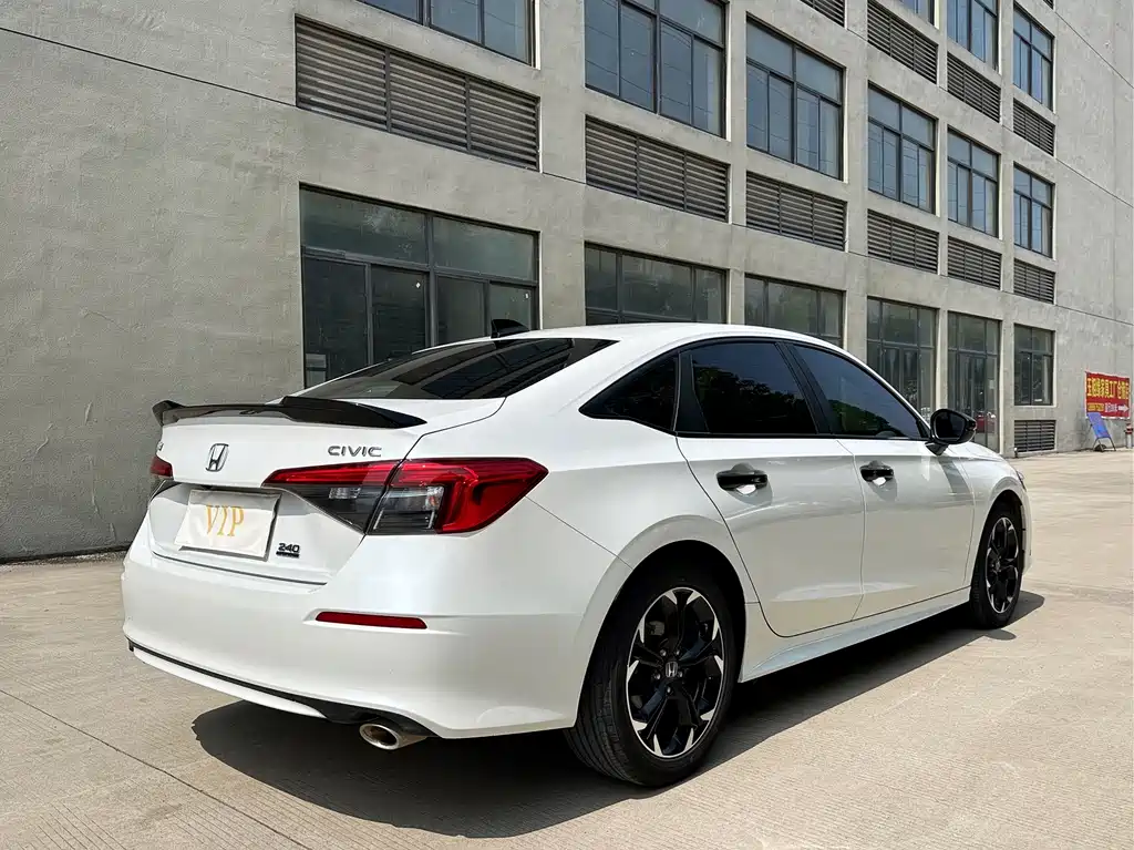 Honda Civic — миниатюра 16