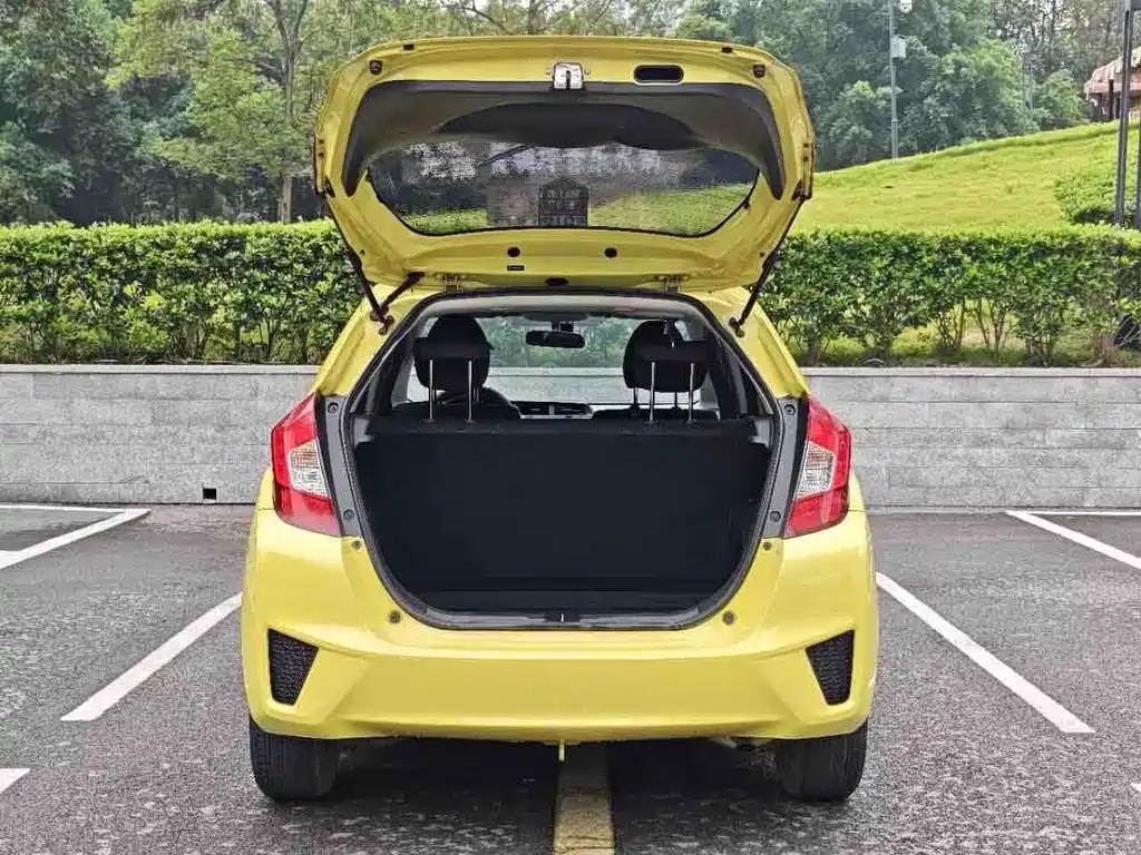Honda Fit — миниатюра 24