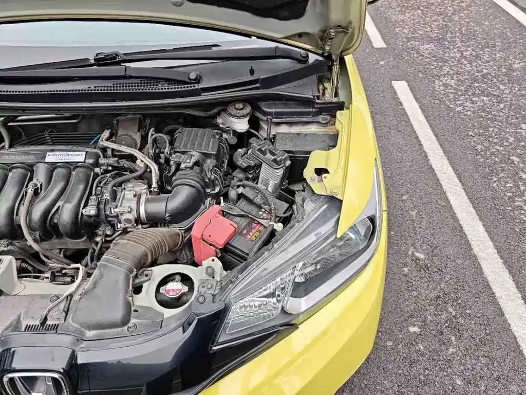 Honda Fit — миниатюра 11