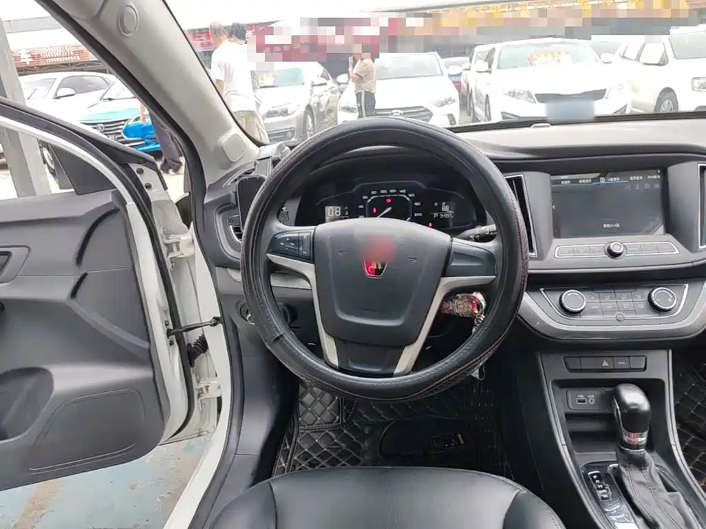 Roewe 360 — миниатюра 11