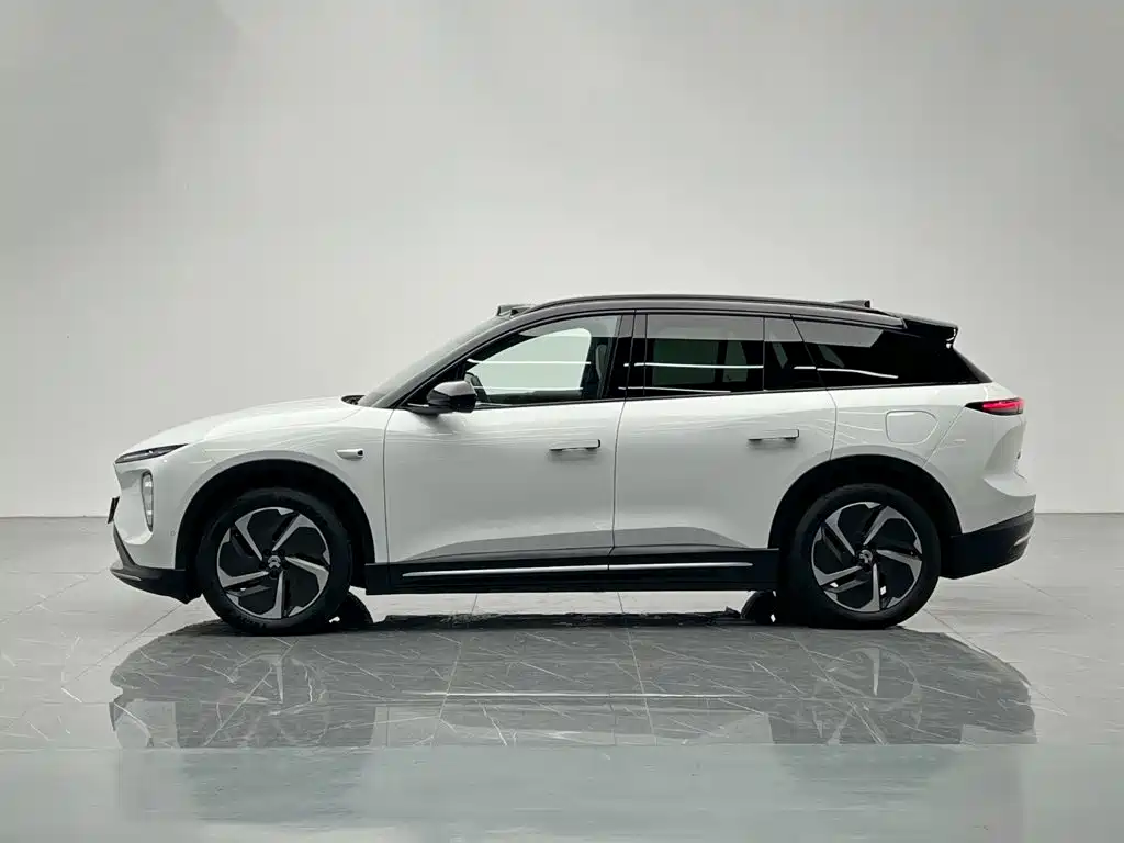 NIO ES6 — миниатюра 3
