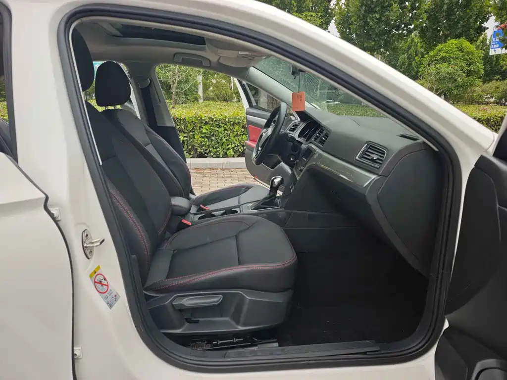 Volkswagen Lamando — миниатюра 5