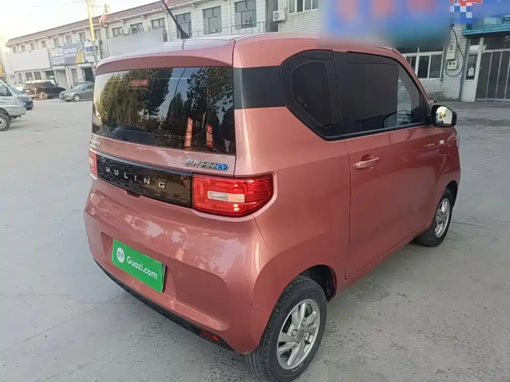 Wuling MINIEV — миниатюра 7