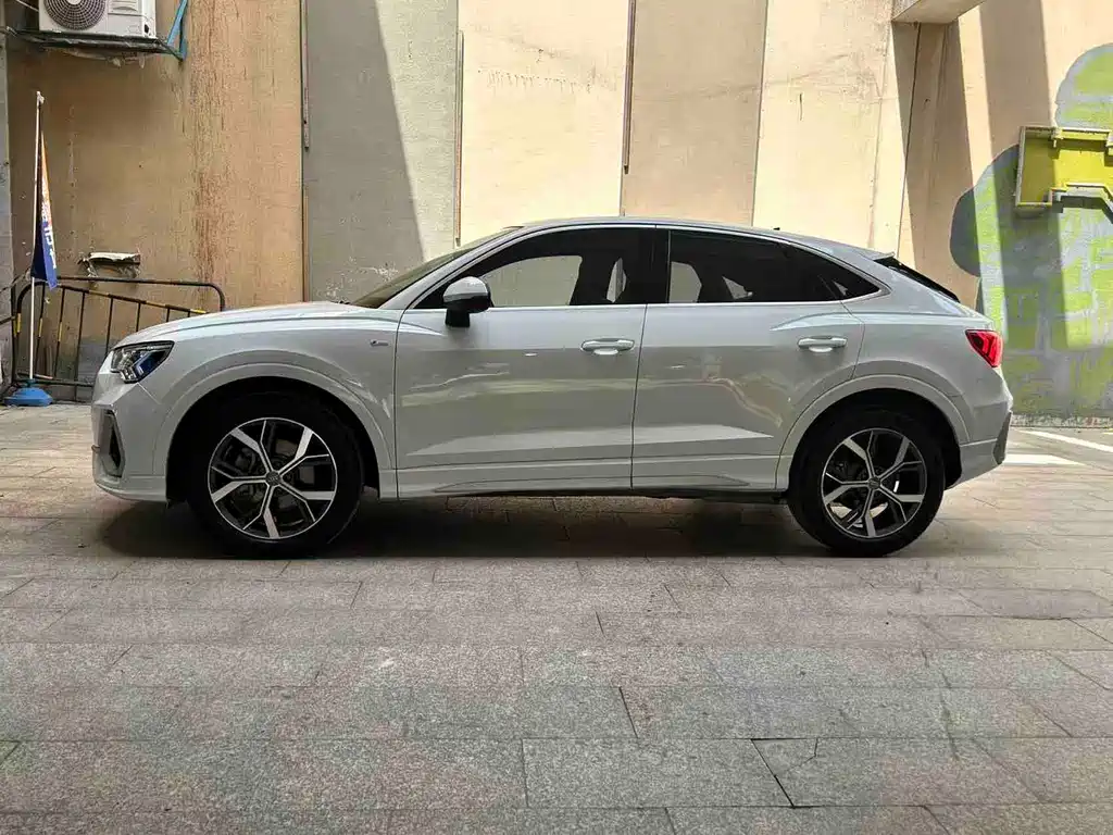 Audi Q3 Sportback — миниатюра 3