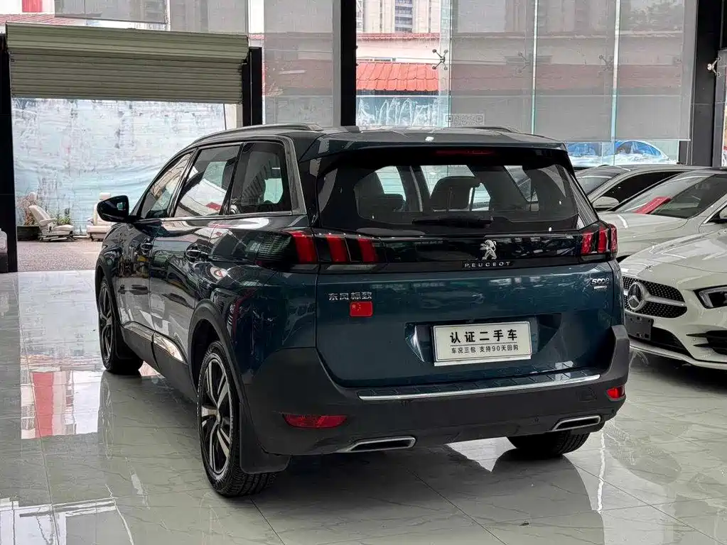 Peugeot 5008 — миниатюра 6