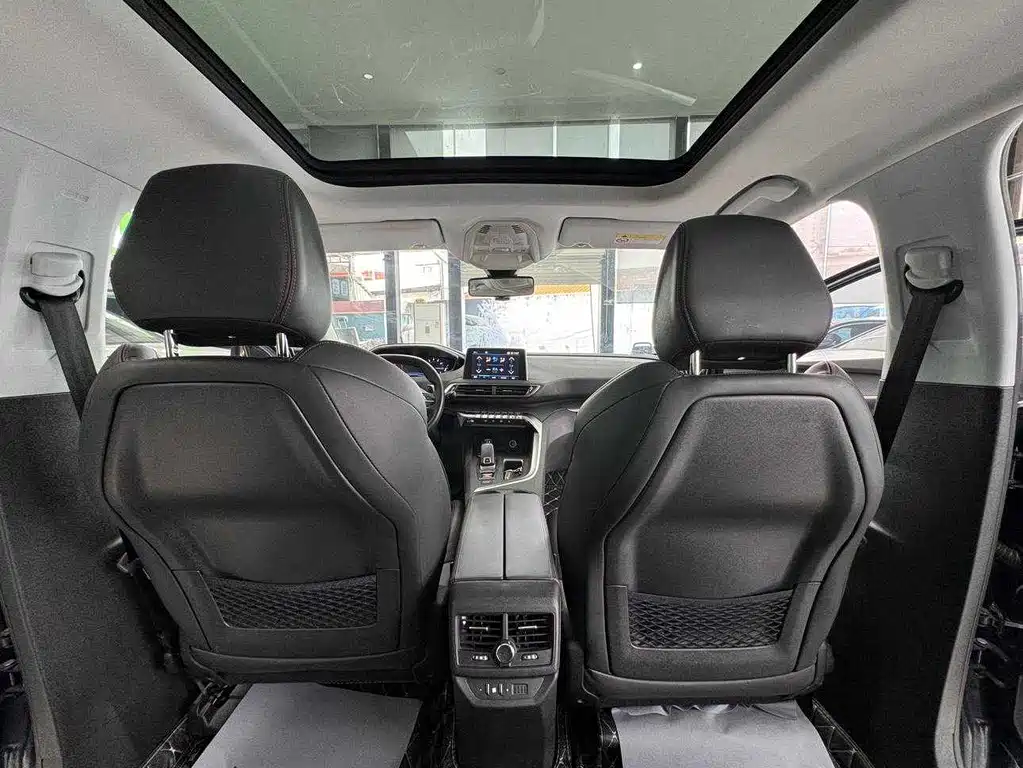 Peugeot 5008 — миниатюра 14