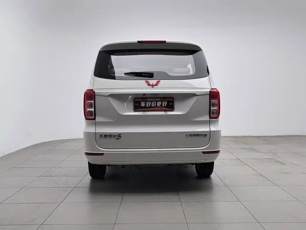Wuling Hongguang — миниатюра 4
