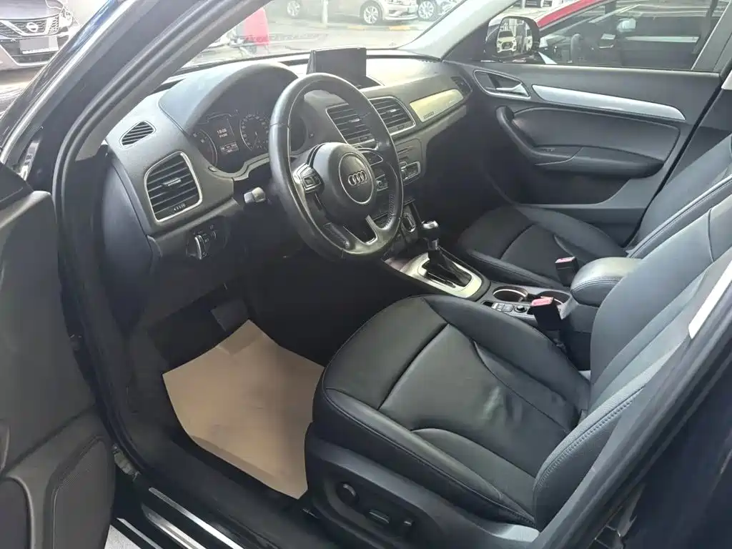Audi Q3 — миниатюра 4