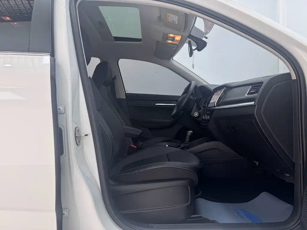 Skoda Kamiq 1.5L Auto Comfort Edition, фото 11