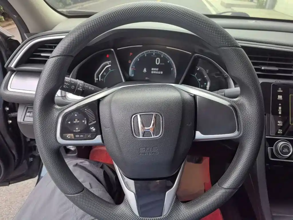 Honda Civic — миниатюра 11