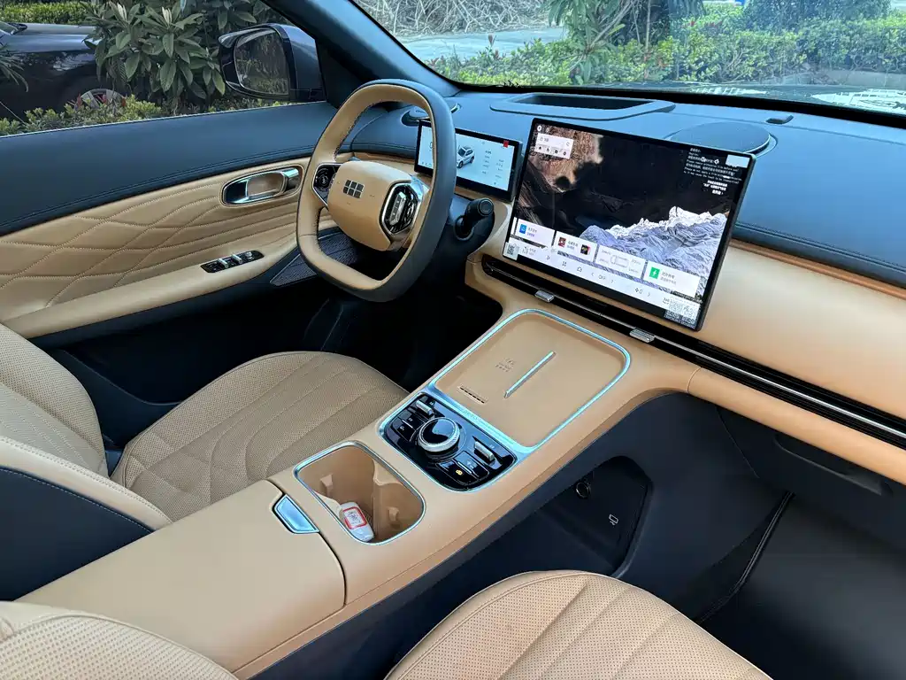 GEELY GALAXY GALAXY STARSHIP 7 EM I