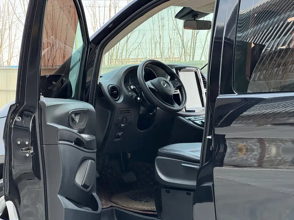 Mercedes-Benz Vito 2018 2.0T VI