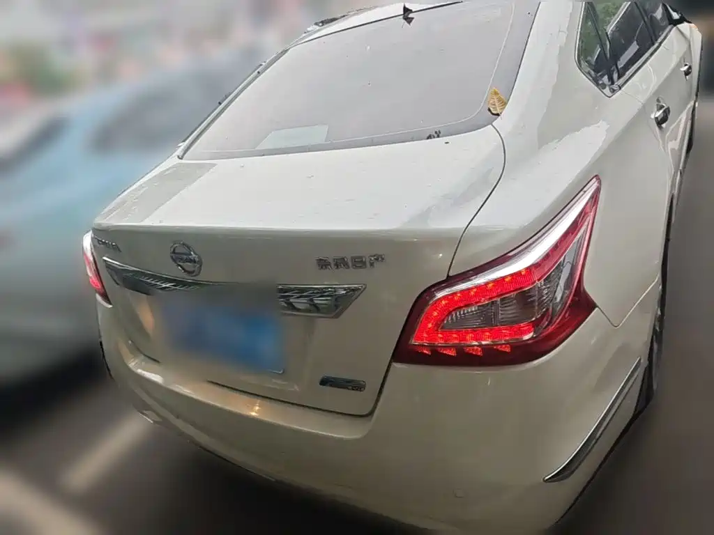 Nissan Teana — миниатюра 8