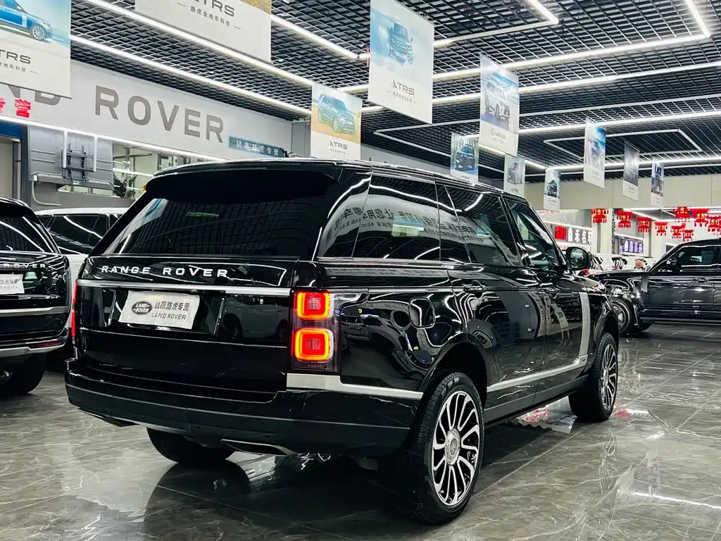 Land Rover Range Rover — миниатюра 5