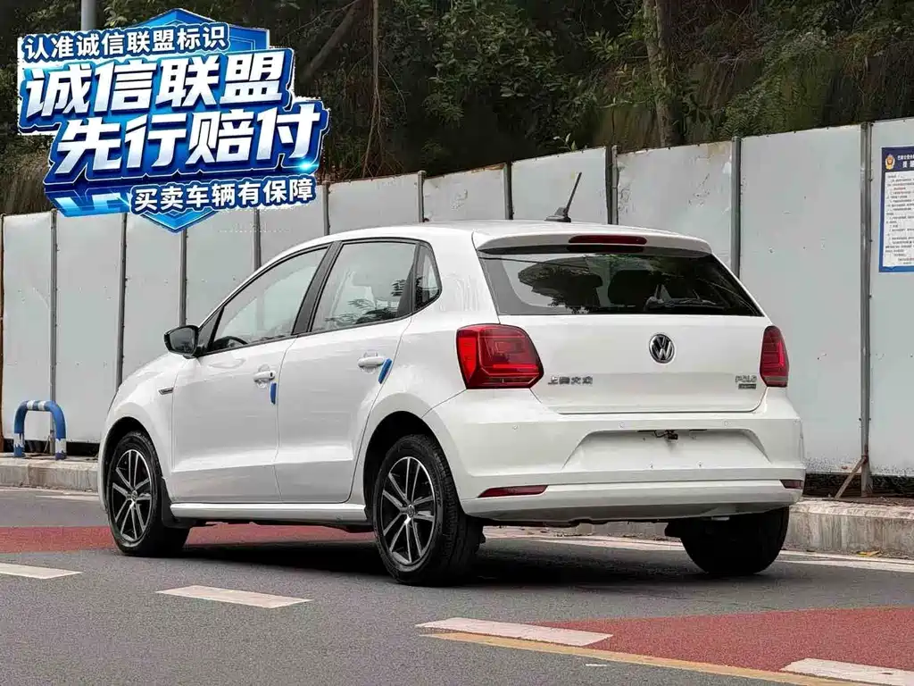 Volkswagen Polo — миниатюра 8