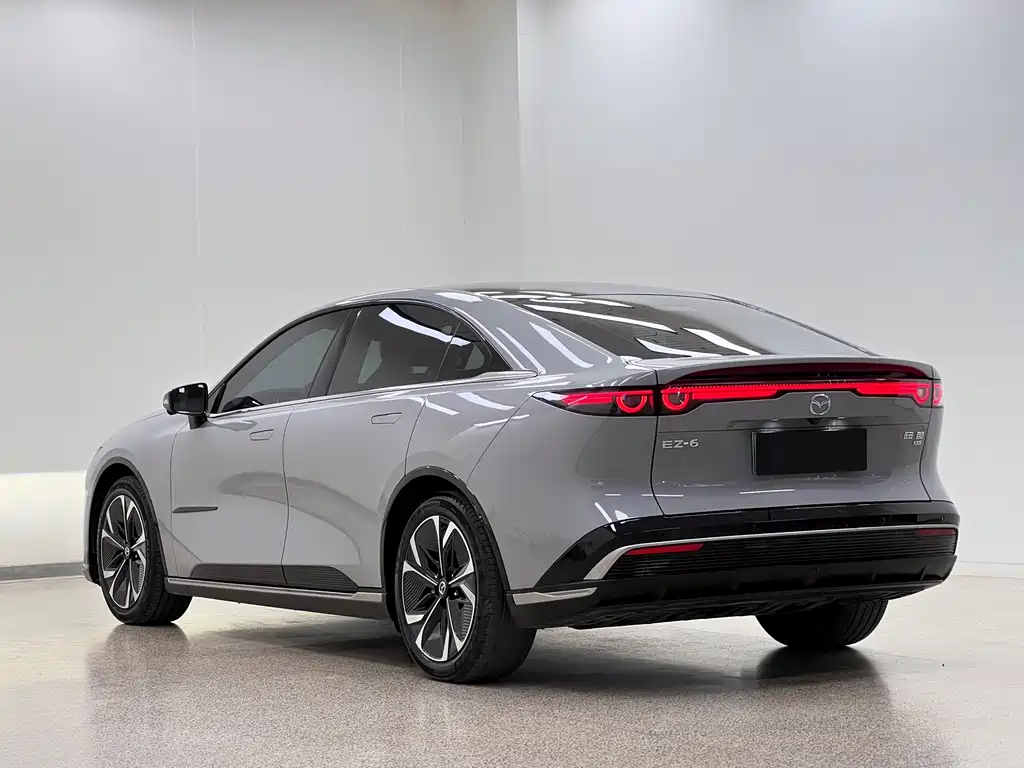 Mazda EZ-6 — миниатюра 4