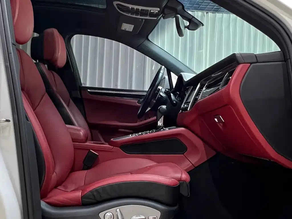 Porsche Macan — миниатюра 20