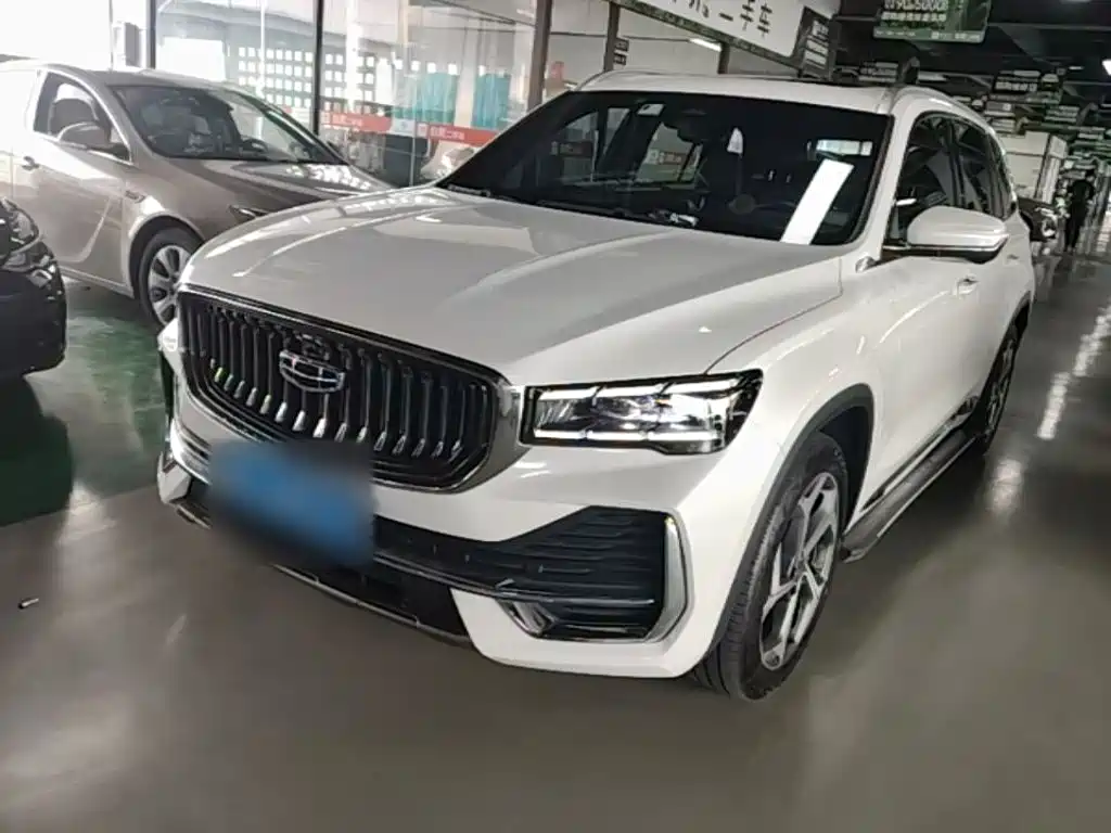 Geely Xingyue L — миниатюра 2