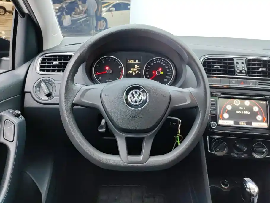 Volkswagen Polo — миниатюра 15