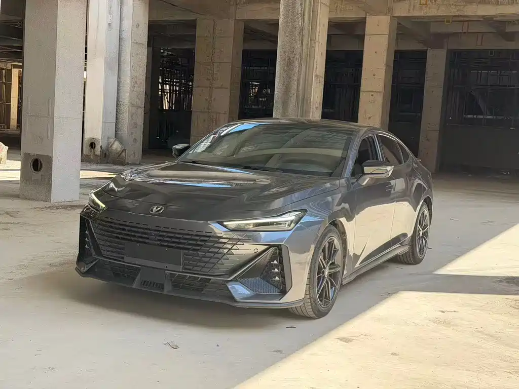 Changan UNI-V 2023