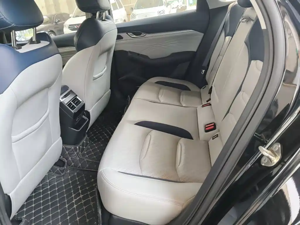 Geely Xingrui — миниатюра 17