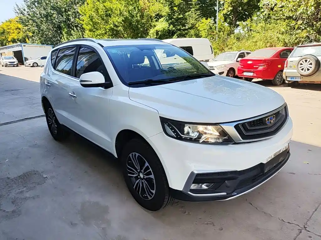 Geely Vision X6 — миниатюра 4