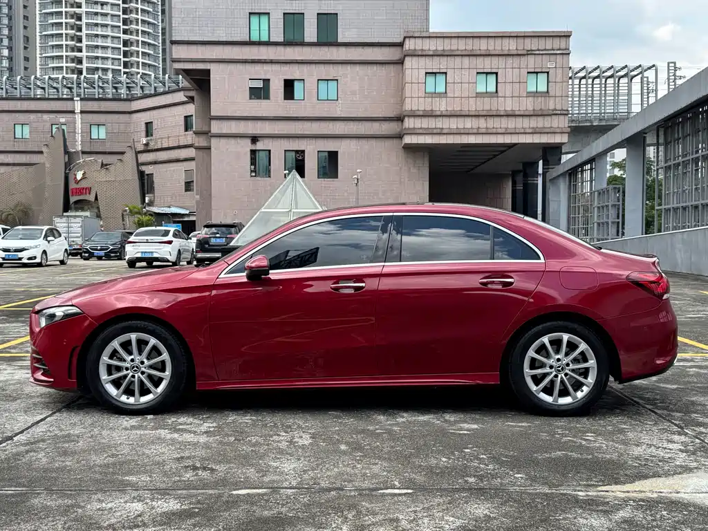 Mercedes-Benz A-Class — миниатюра 28
