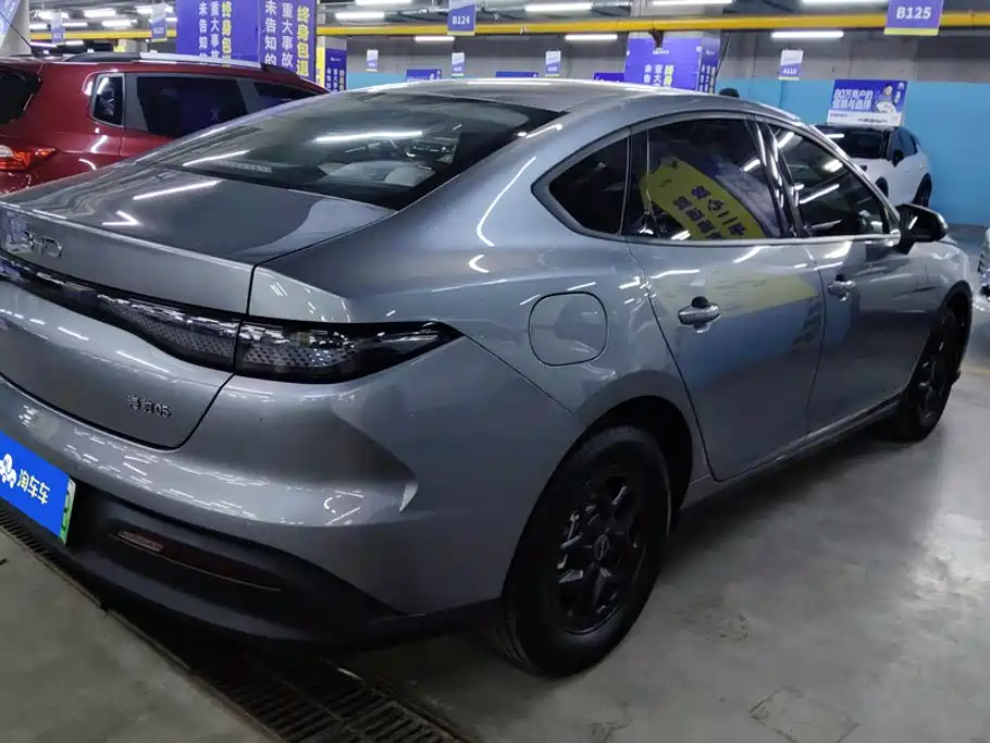 BYD Seal 05 DM-i — миниатюра 3
