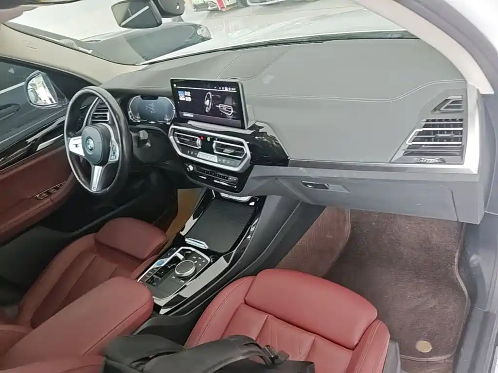 BMW iX3 — миниатюра 10