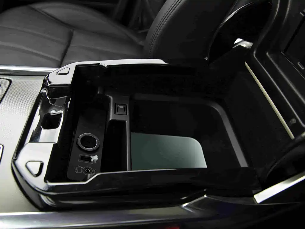 Land Rover Sport — миниатюра 26