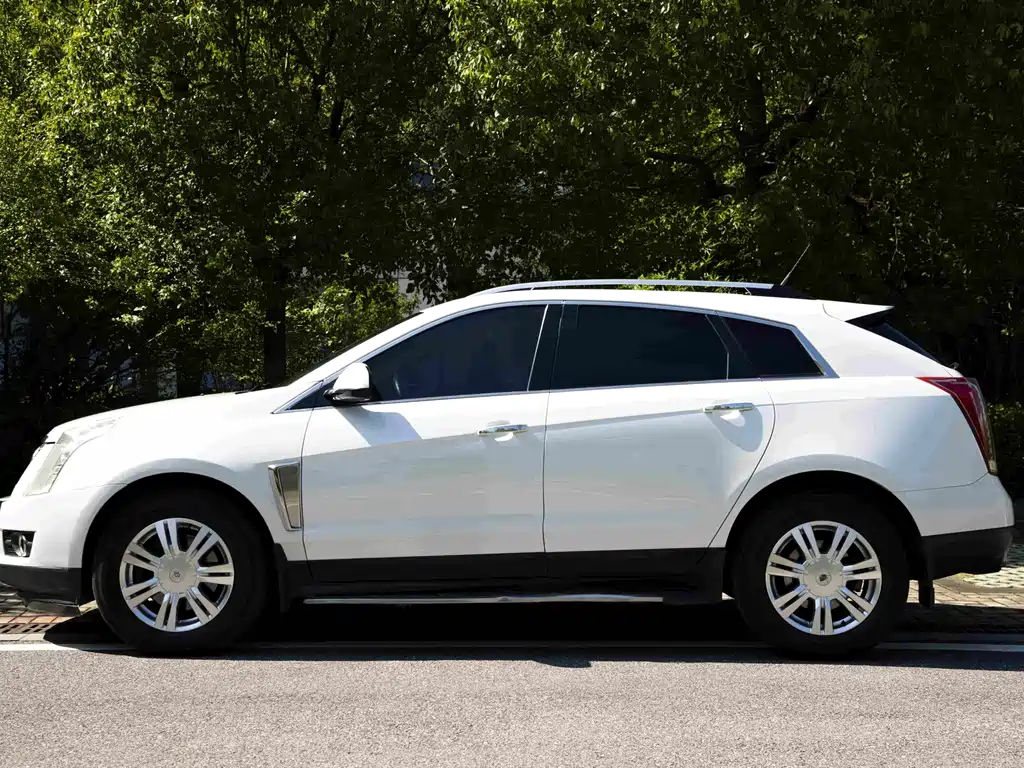 Cadillac SRX — миниатюра 7
