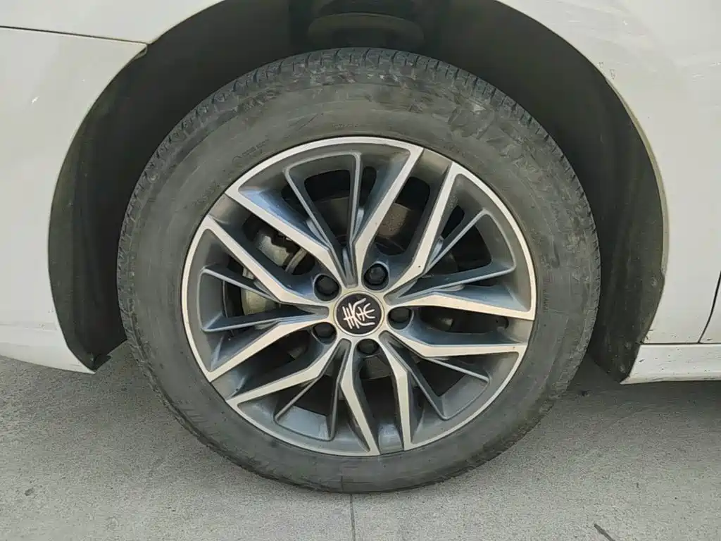 BYD Qin PLUS — миниатюра 23