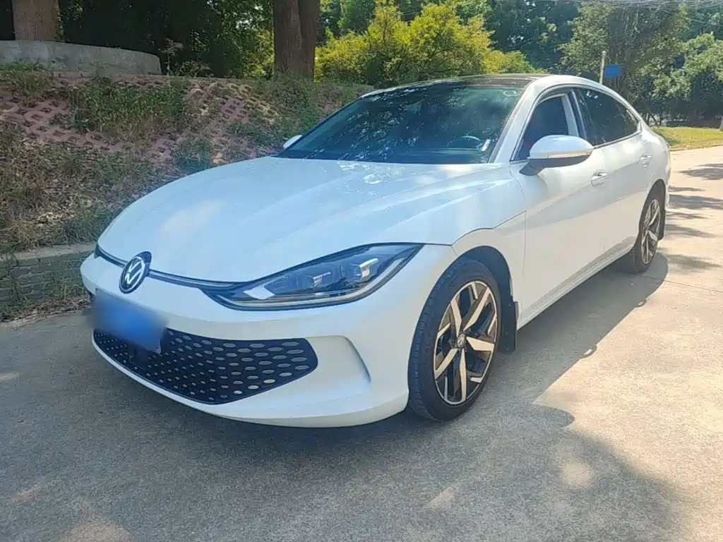 凌渡 2025款 凌渡L 280TSI DSG酷辣PLUS版 2025