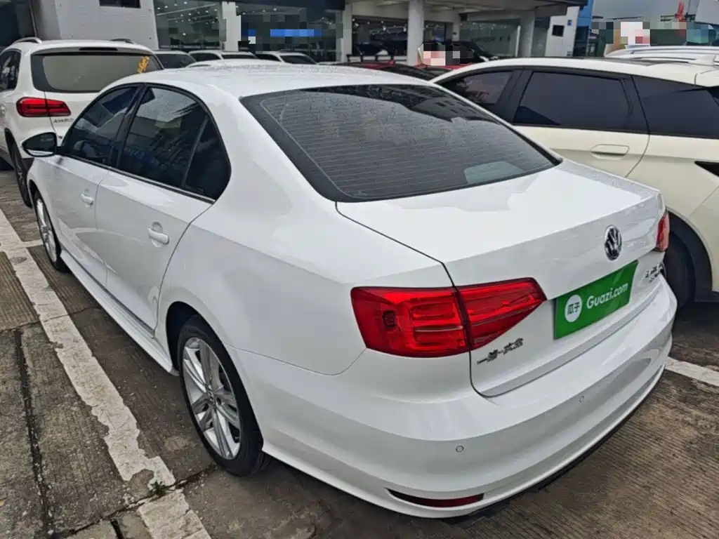 Volkswagen Sagitar — миниатюра 5