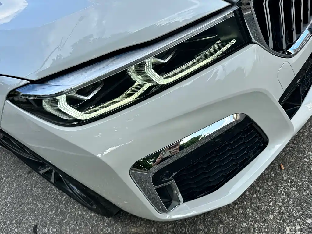 BMW 7 Series — миниатюра 4