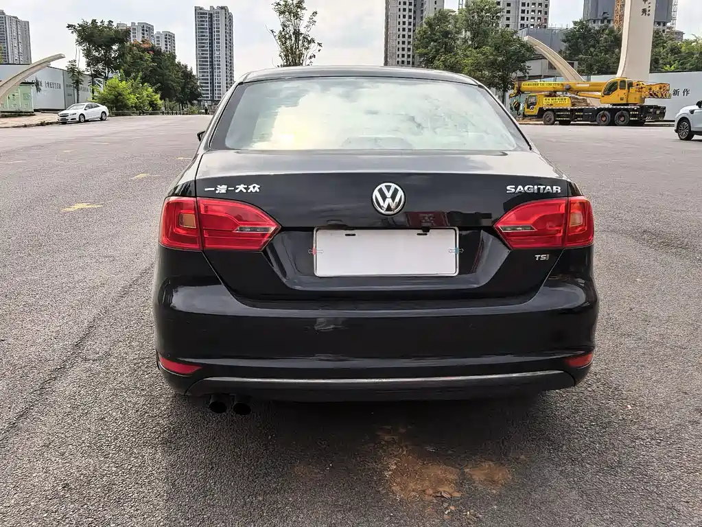Volkswagen Sagitar — миниатюра 9