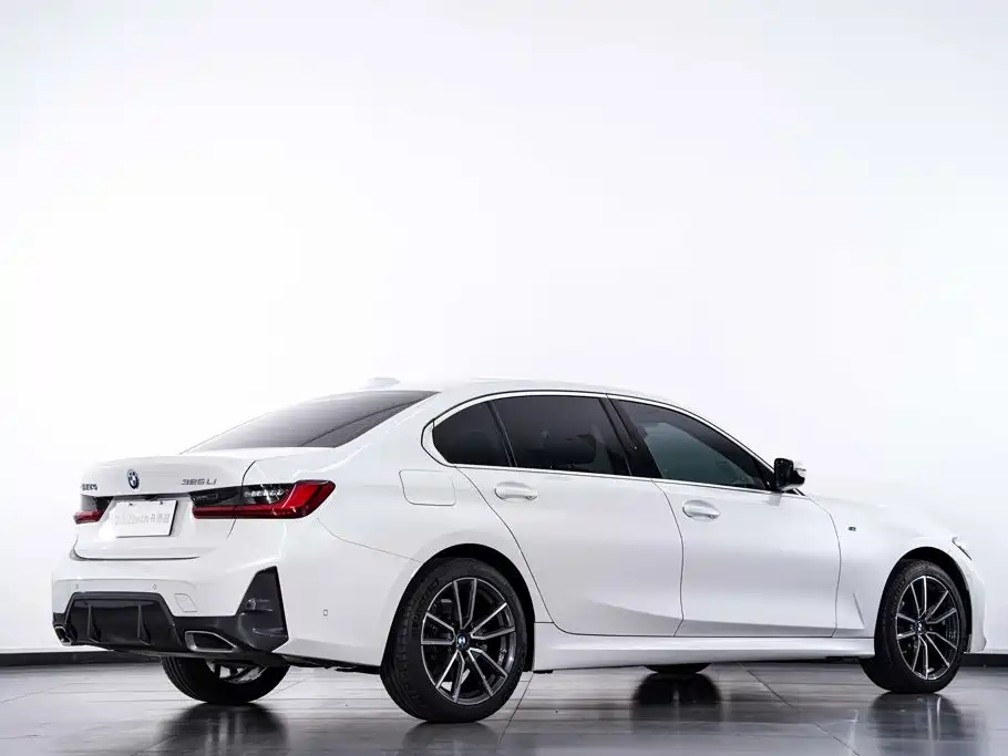 BMW 3 Series — миниатюра 6
