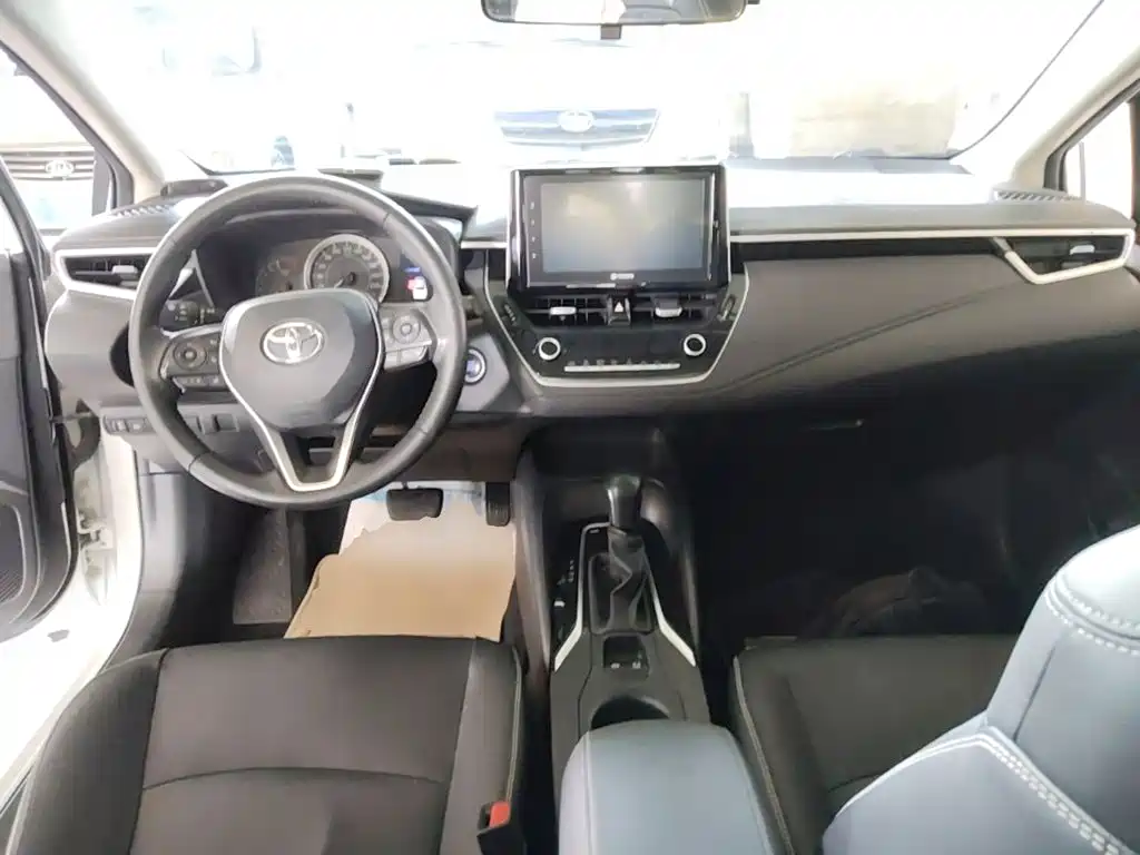 Toyota Corolla — миниатюра 10