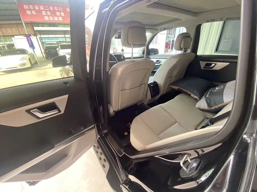 Mercedes-Benz GLK-Class — миниатюра 6