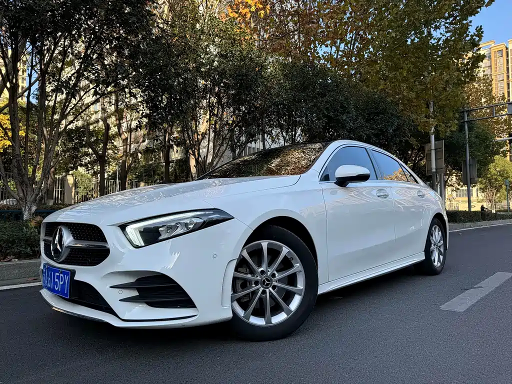 MERCEDES-BENZ A CLASS
