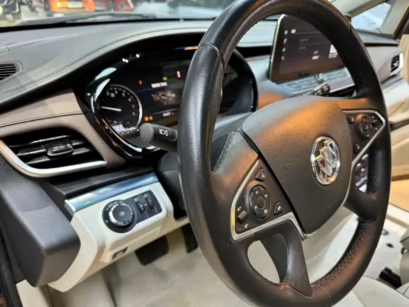 Buick GL8 — миниатюра 22