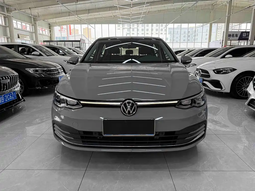 Volkswagen Golf 2023 280TSI DSG Pro