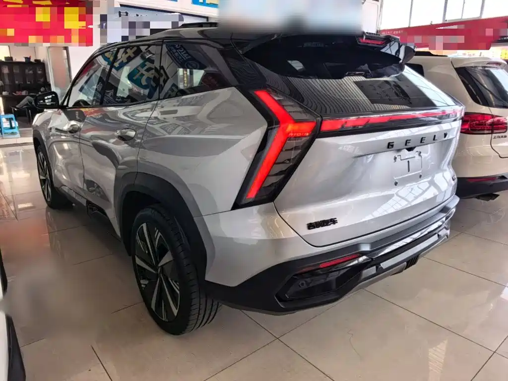 Geely Boyue L — миниатюра 5