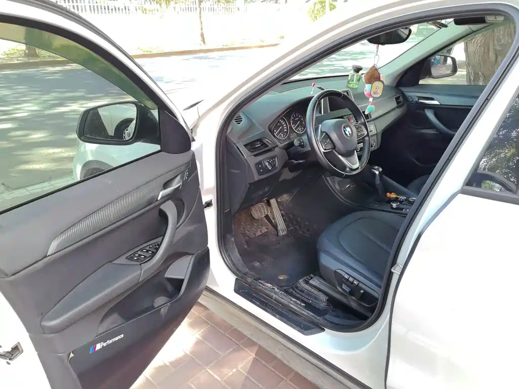 BMW X1 — миниатюра 14