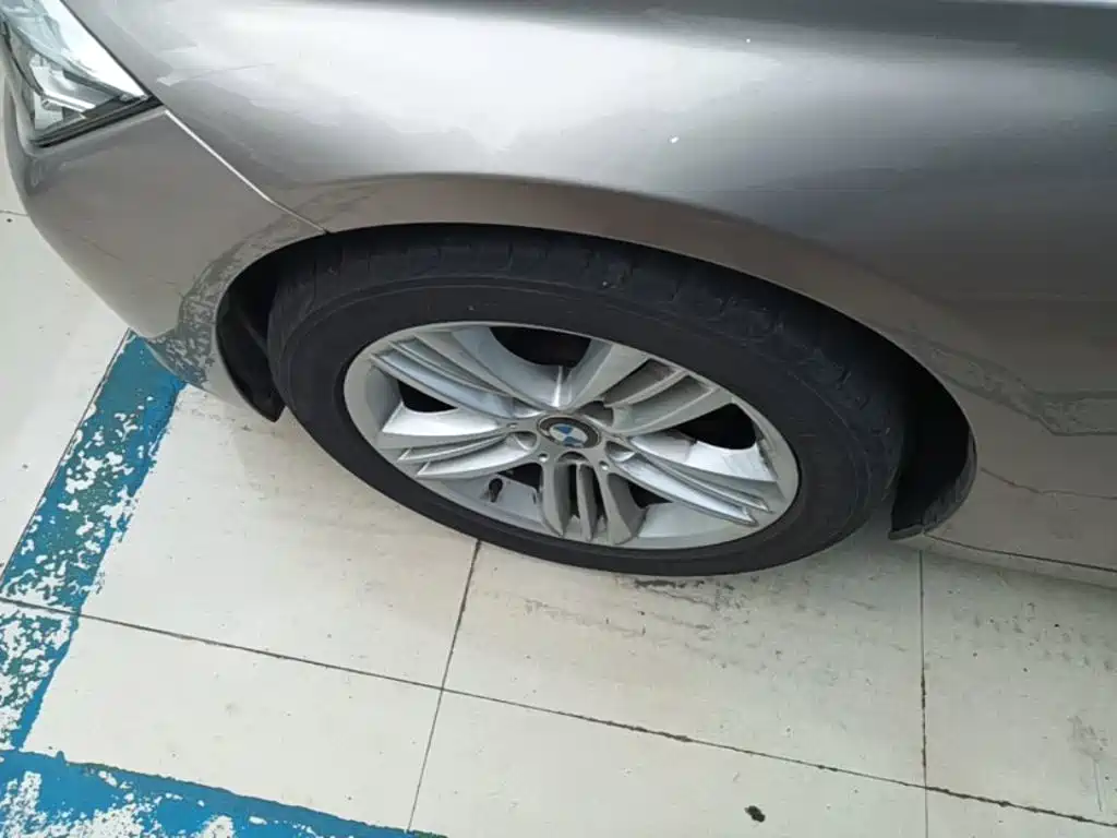 BMW 3 Series — миниатюра 22