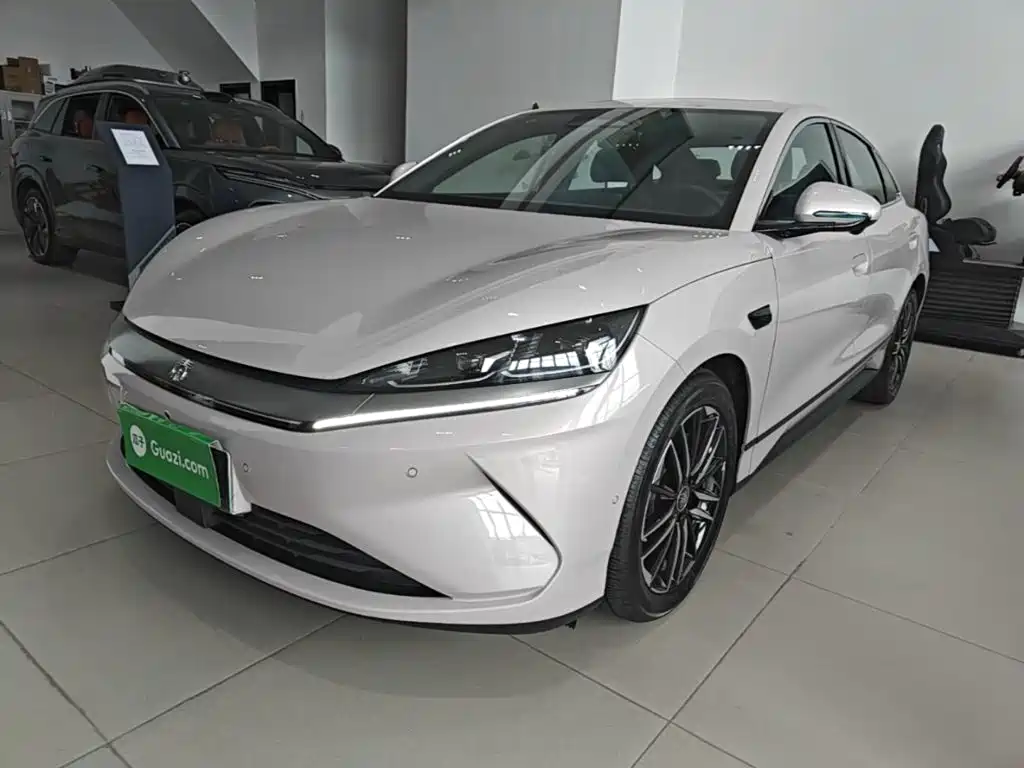 BYD Qin L — миниатюра 2