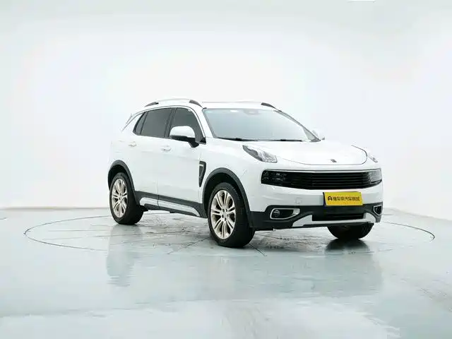 Lynk & Co 01 — миниатюра 3